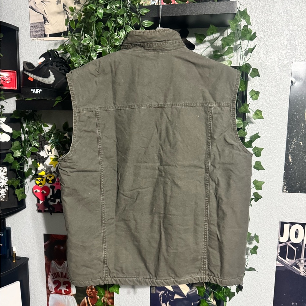 Vest - Picture 6 of 6